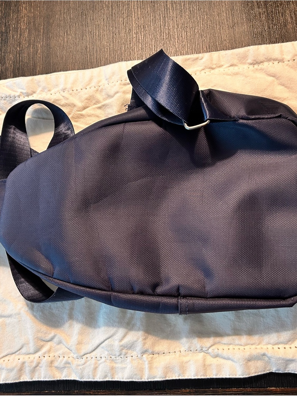 Westend Sling Bag - Dark Blue - Picture 5 of 7